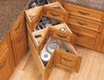 Blum Space Corner 